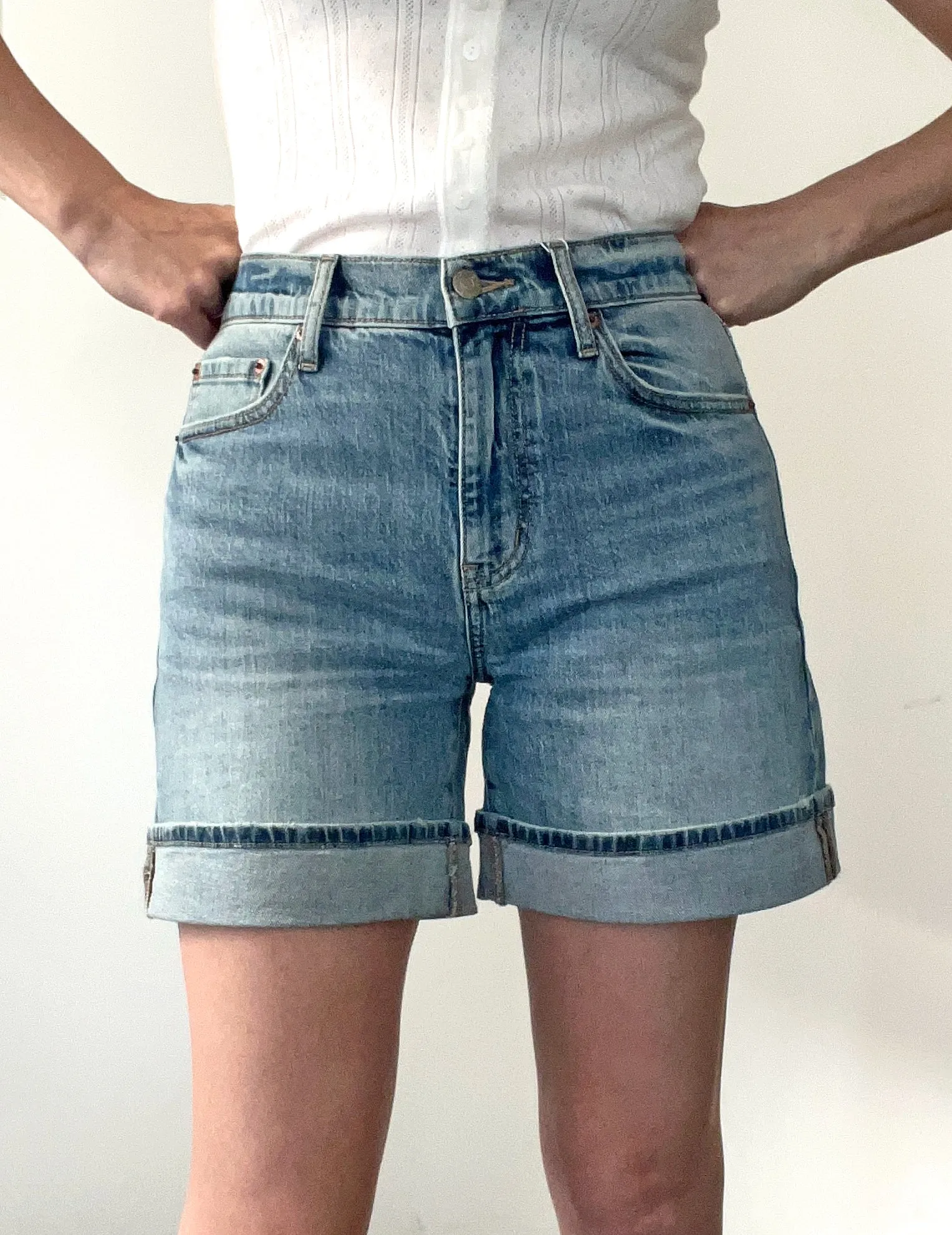 Daze Easy Rider Mid-Rise Shorts