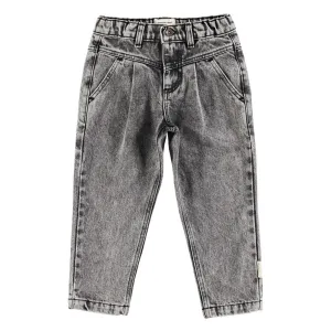 Mom Fit Trousers in Washed Black Denim
